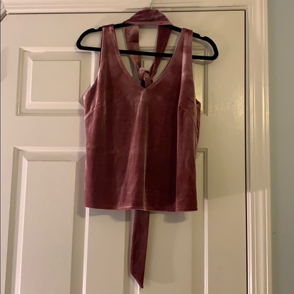Blush Noir velvet tank with neck tie - Picture 1 of 4
